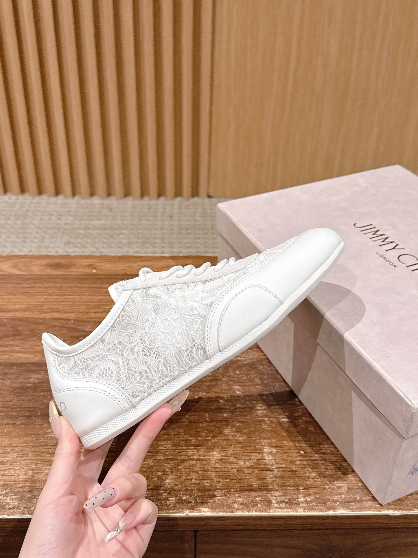 CHU Sneakers Woman 2 Color's