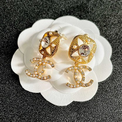 CHL Fashion earrings