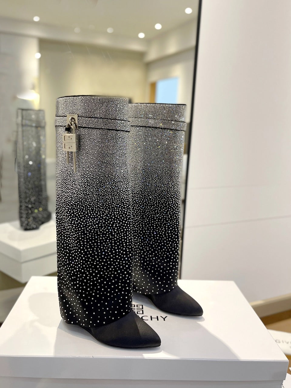 GIVENJY  Boots High Shark Stones