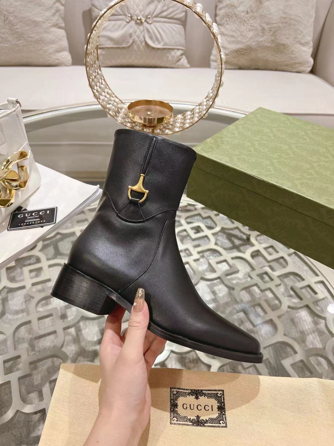 GU Boots Woman 2 Color 's