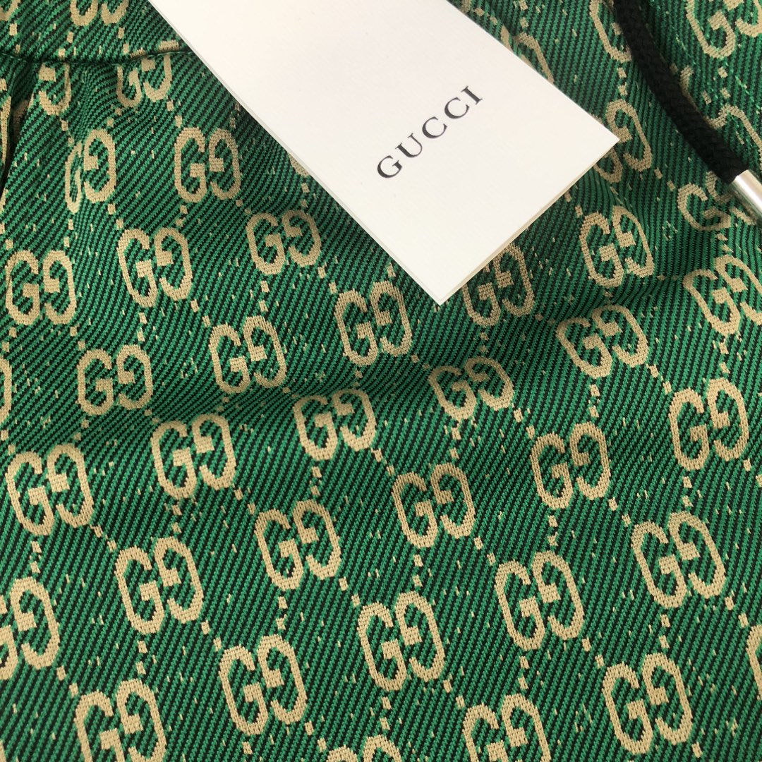 GU  Shorts 2 Color 's IOFF