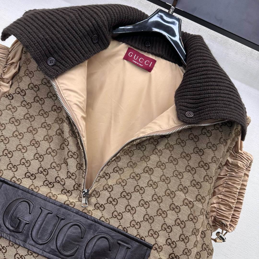 GU Jacket Vest  Woman