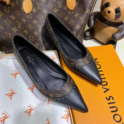 LU  Shoes  Woman Size  3 Color's -SALE -