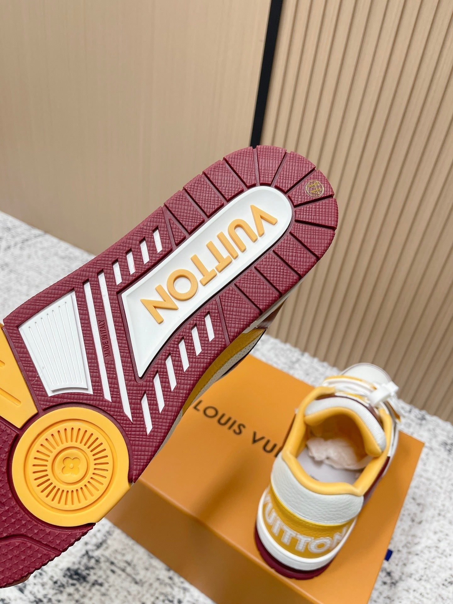 LU Sneakers trainers