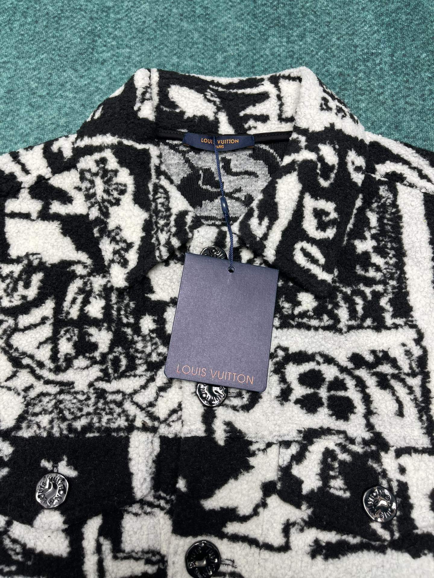 LU Man Jacket