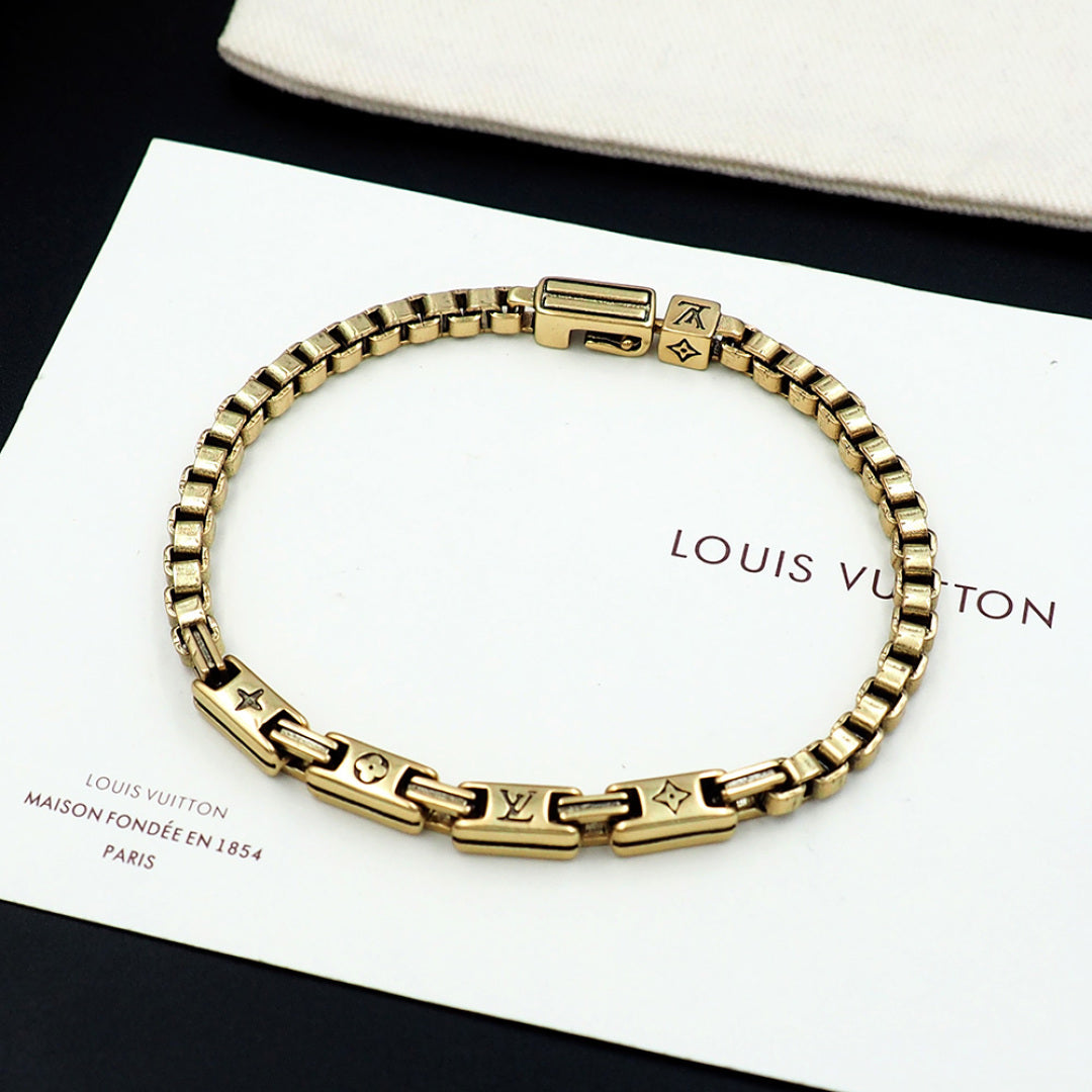 LU Bracelet 2 Color's