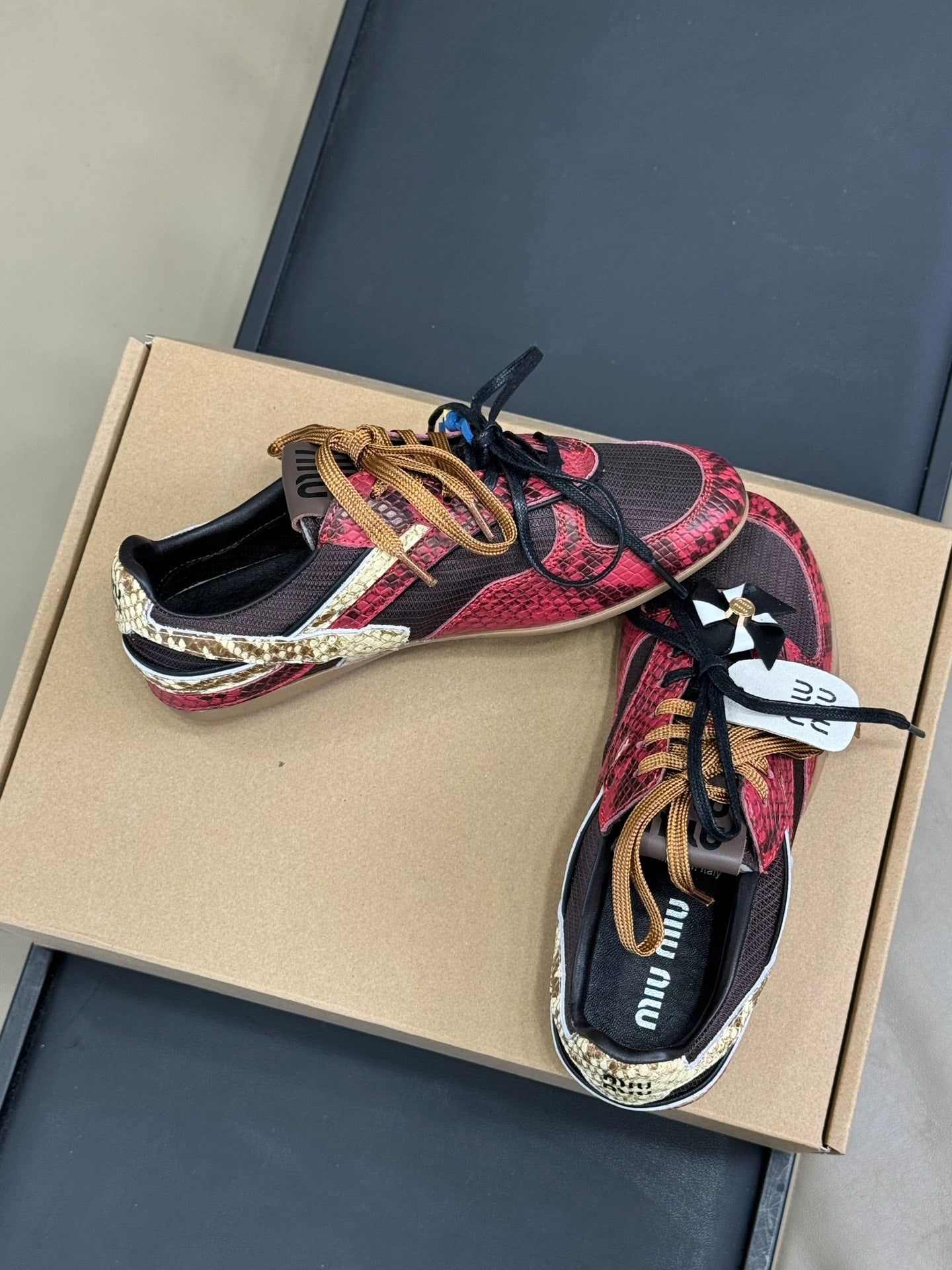 MUI MI Sneakers 3 Color's