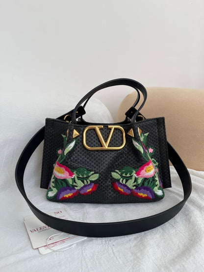 CV  Logo Raffia Tote Bag 2 Color's 35 cm