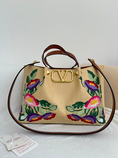 CV  Logo Raffia Tote Bag 2 Color's 35 cm