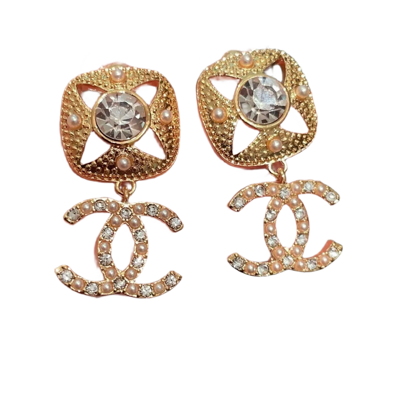 CHL Fashion earrings