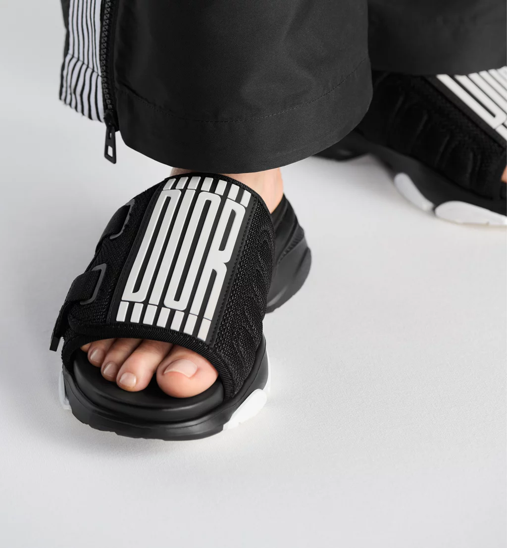 CHD D- wander  Slippers Woman 4 Color's 42