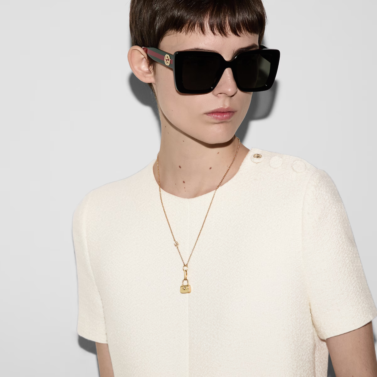 GU  Necklace SALE-min order required