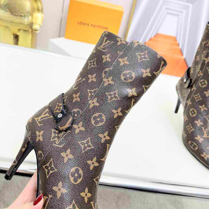 LU Woman Boots High Heels 42