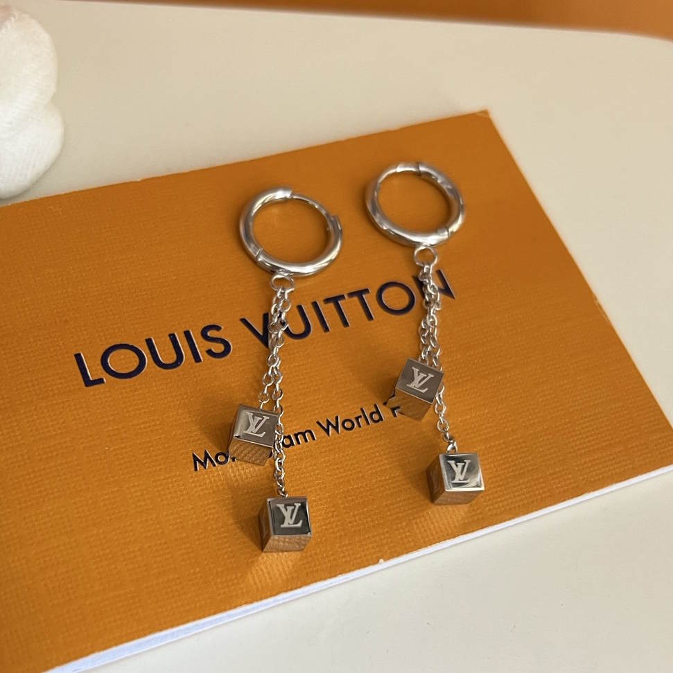 LU Earrings SALE-min order required
