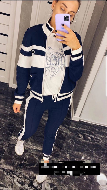 GU  Sport Suits  Woman