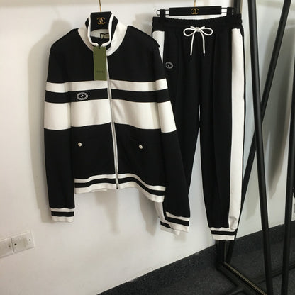 GU  Sport Suits  Woman