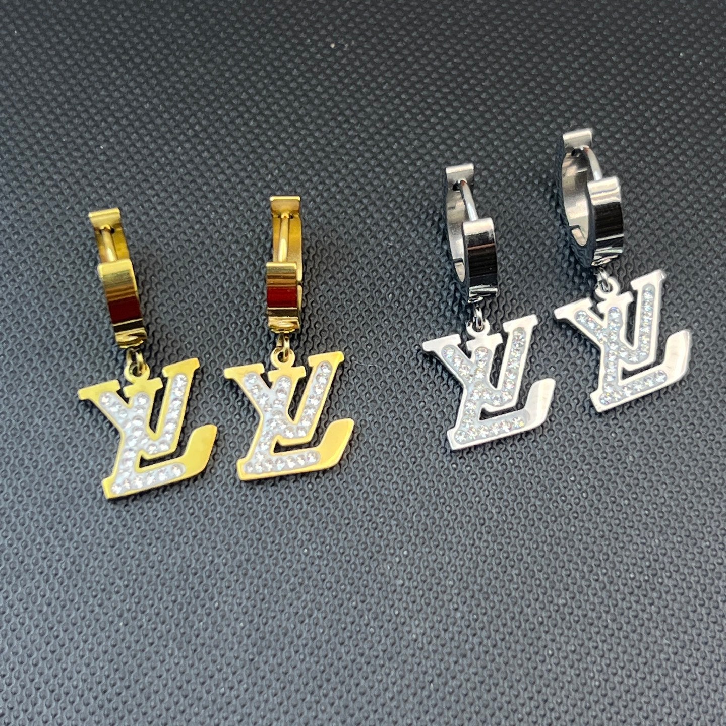 LU  Earrings SALE-min order required