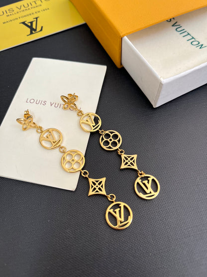 LU Fashion earrings  SALE-min order required