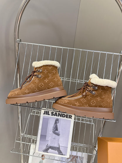 LU x ugg Cortina Shearling Boots Woman Low