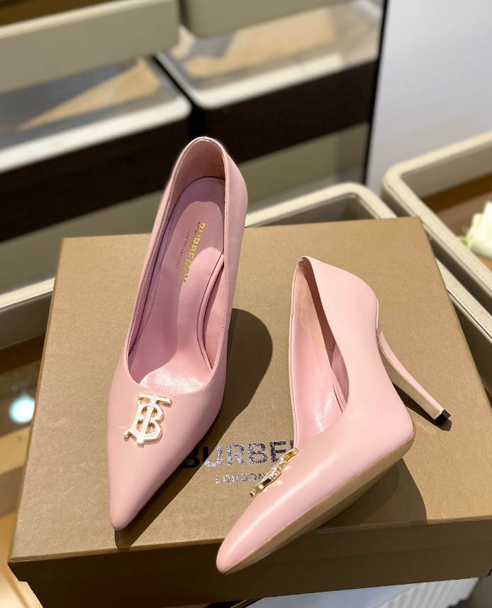 *BURBBER shoes Heels 3 Color 's