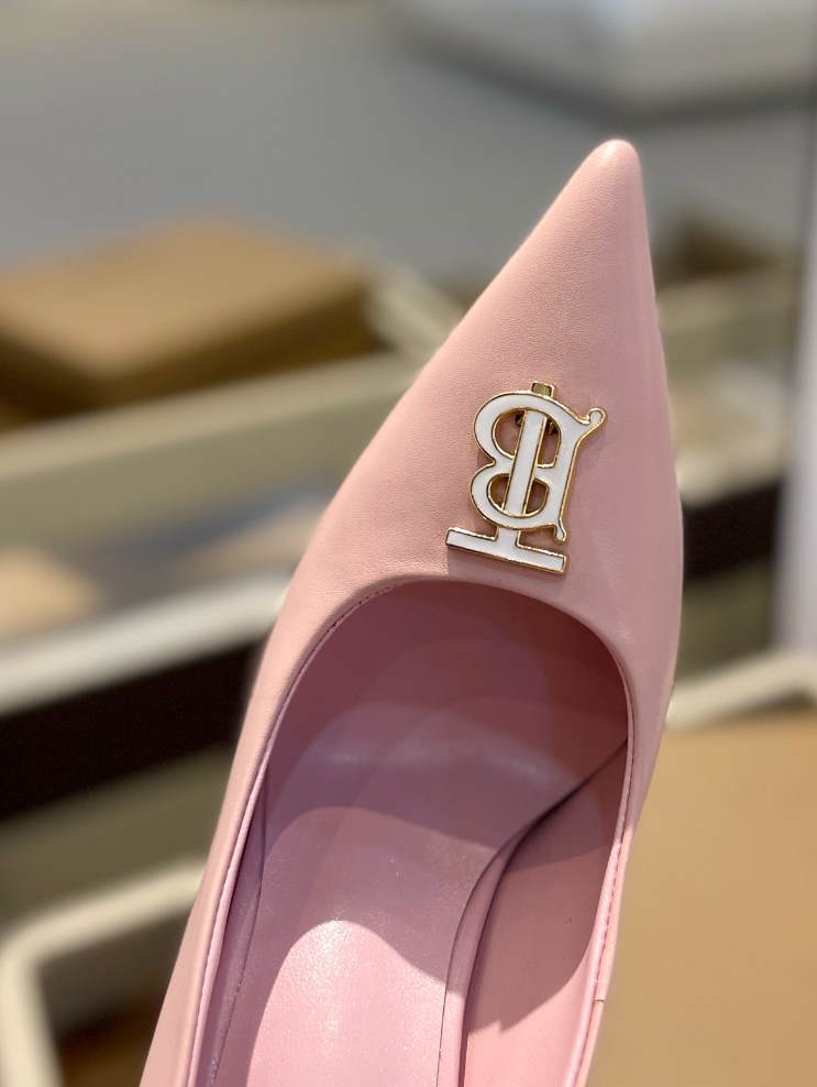 *BURBBER shoes Heels 3 Color 's