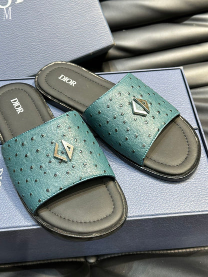 CHD Slippers   Man 3 Color's
