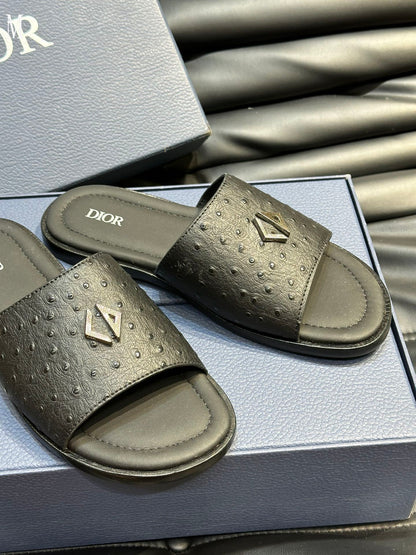 CHD Slippers   Man 3 Color's