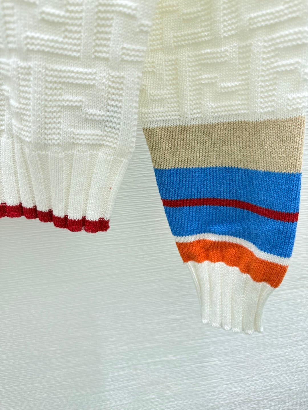 FEN Sweater  woman 3 Color's SQ