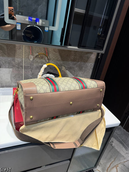 GU x SUPR Carry Office travel  bag 40 cm