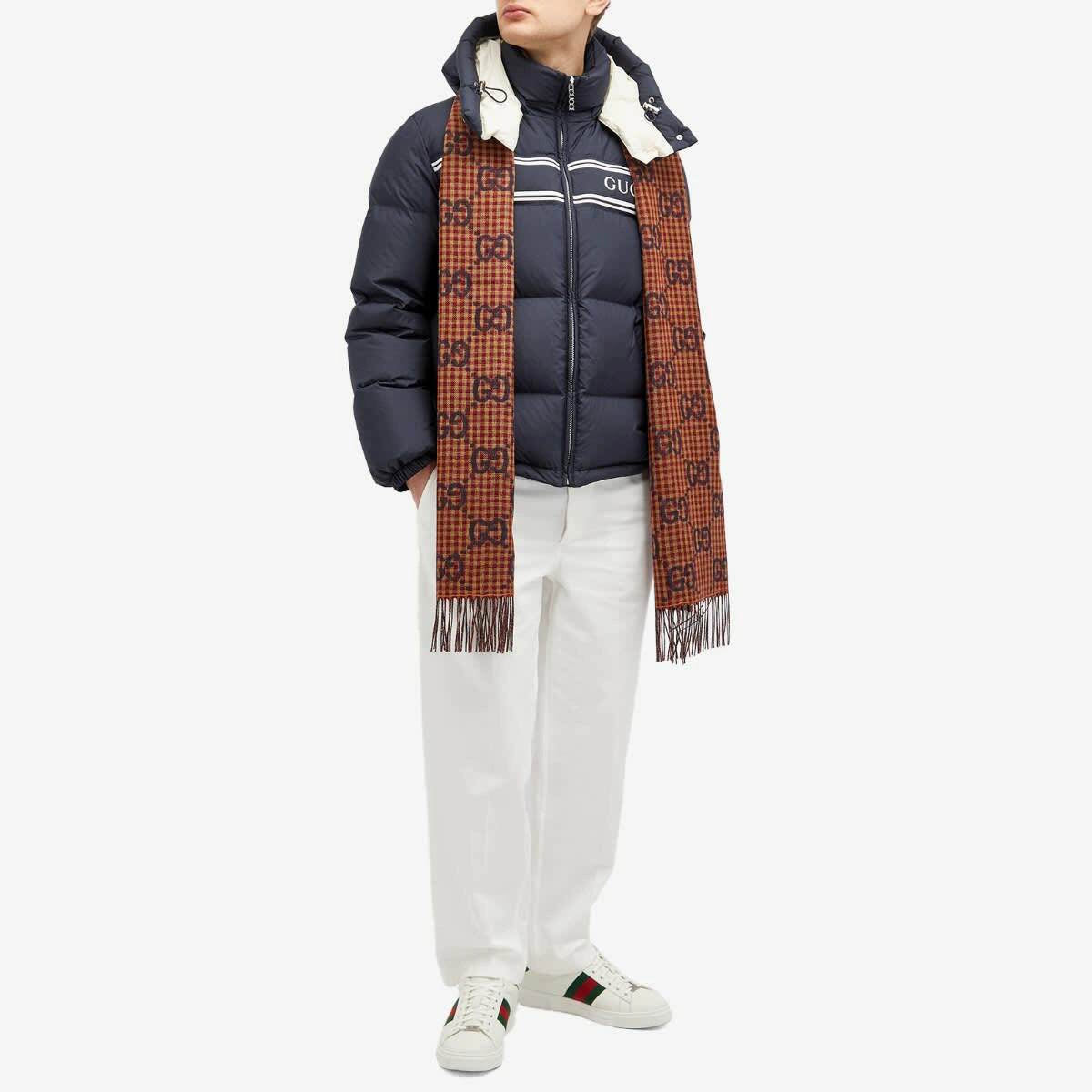 GU Man Down Jacket IOFF