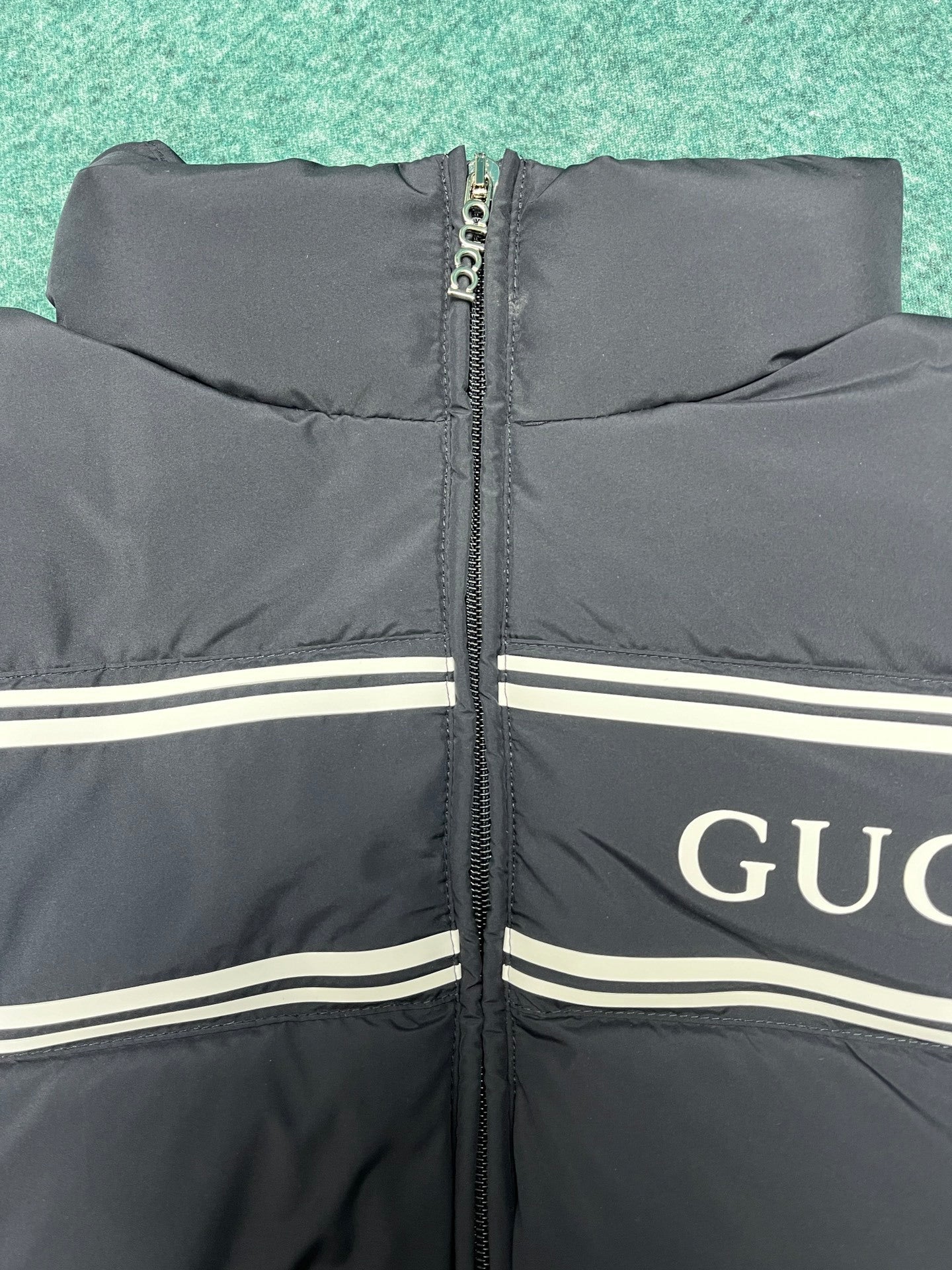 GU Man Down Jacket IOFF