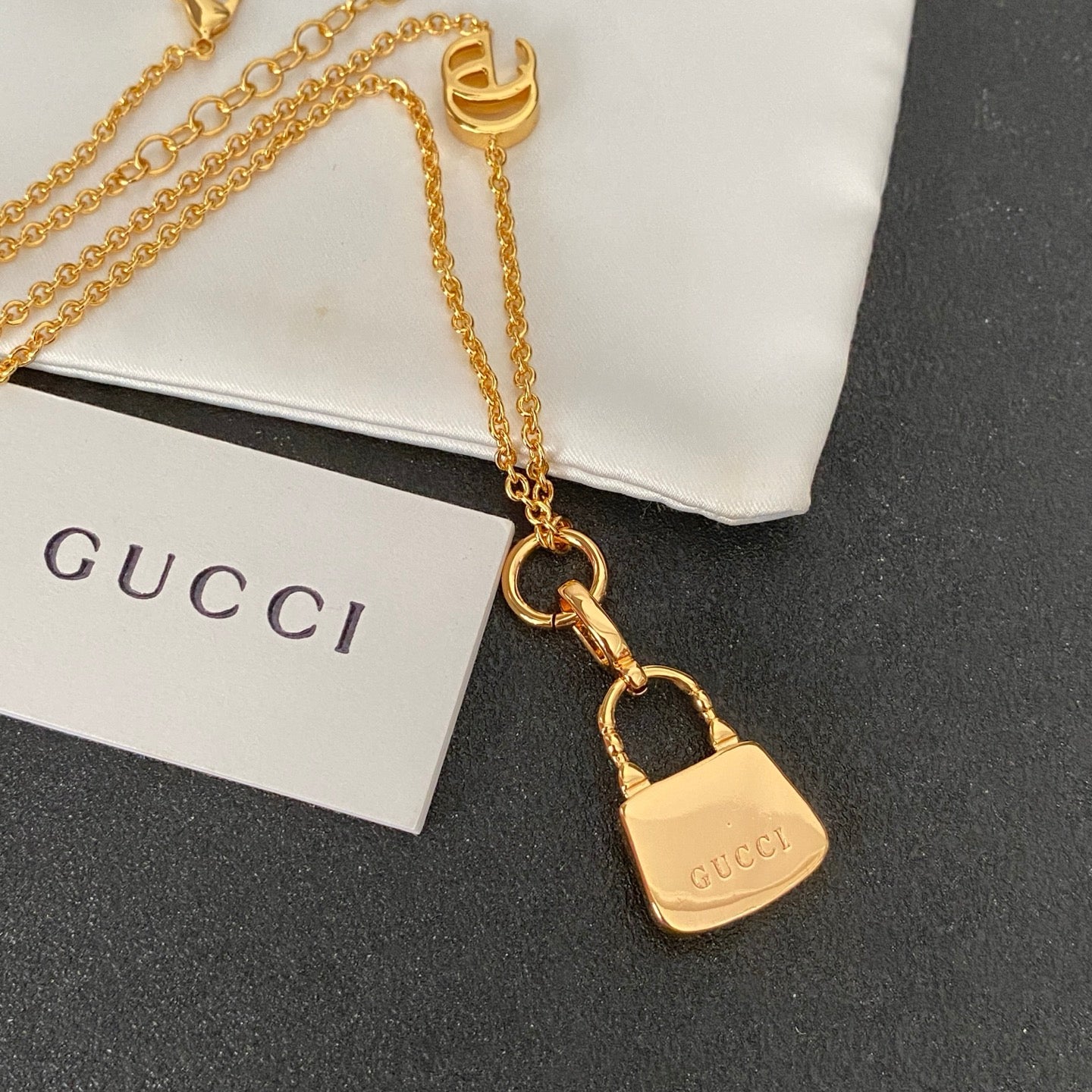 GU  Necklace SALE-min order required