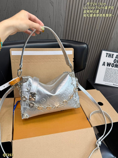 LU  trunk bag 2 Color's 24cm