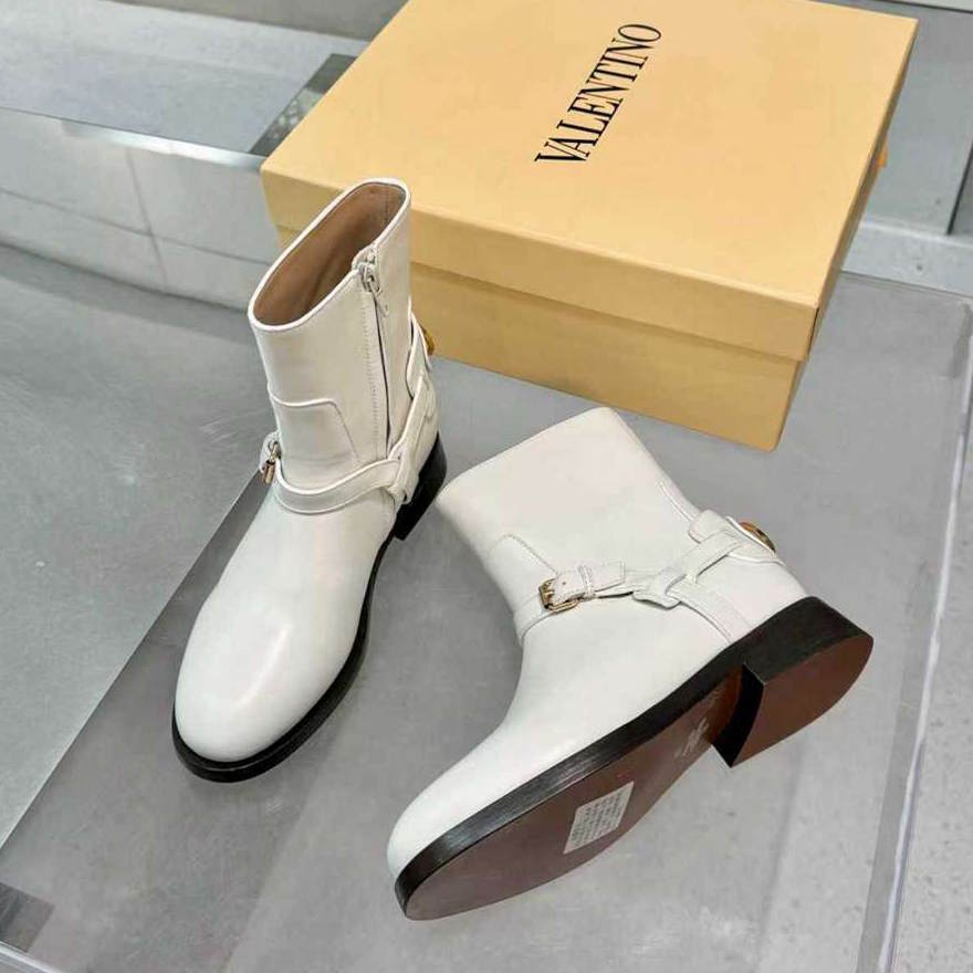 C V  Woman Boots 3 Color's