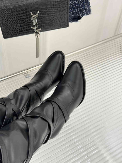 Y L Woman Boots Heel Over knee