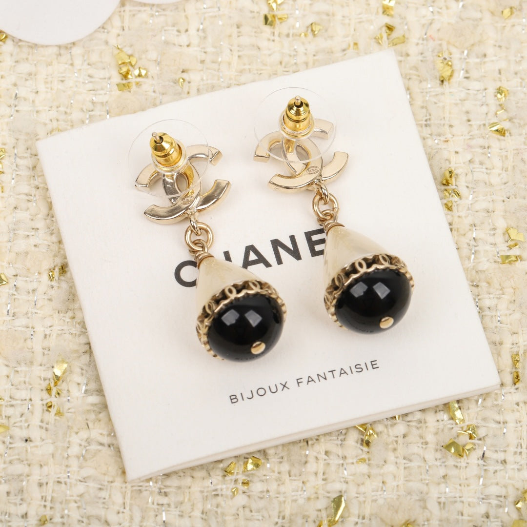 CHL Fashion Earrings