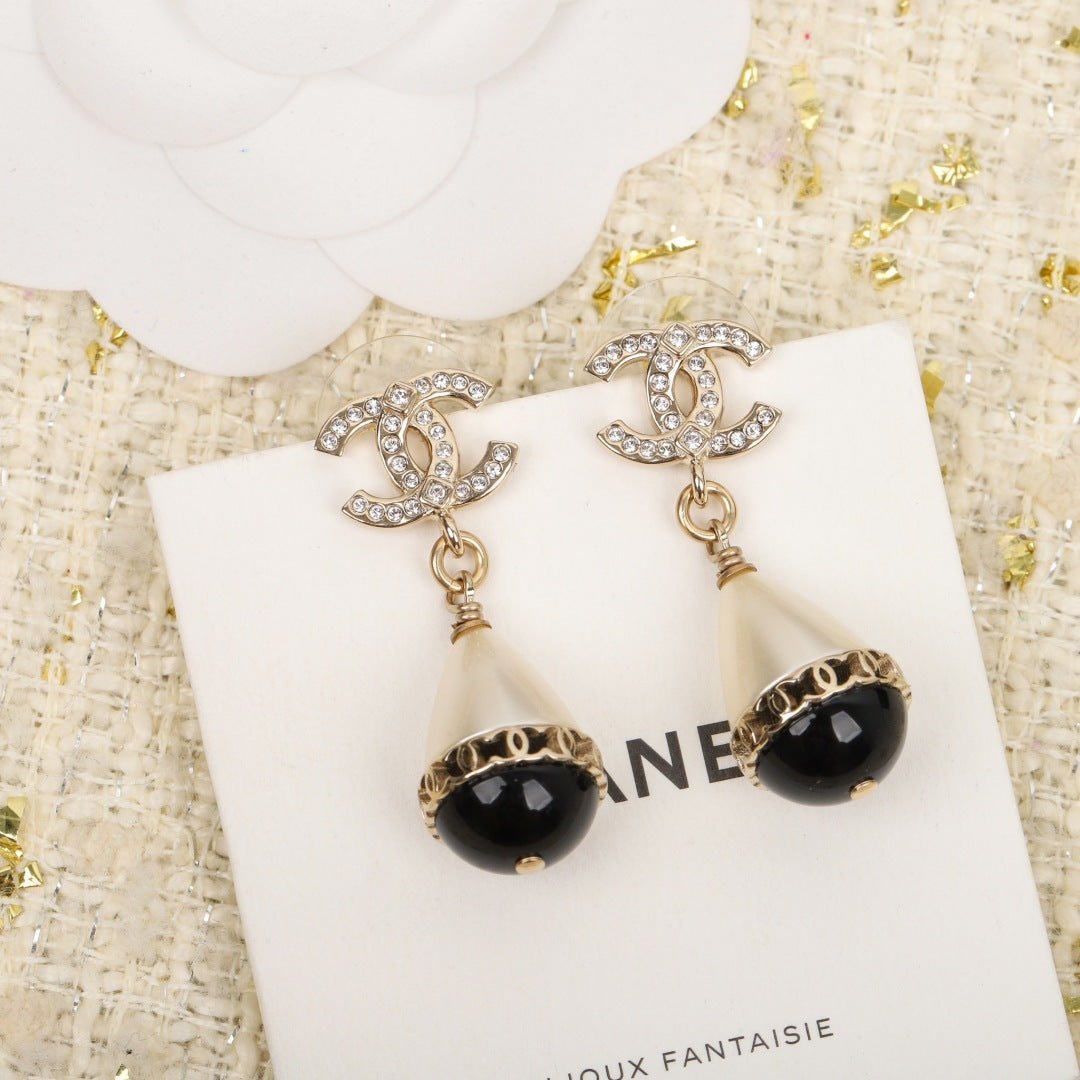 CHL Fashion Earrings