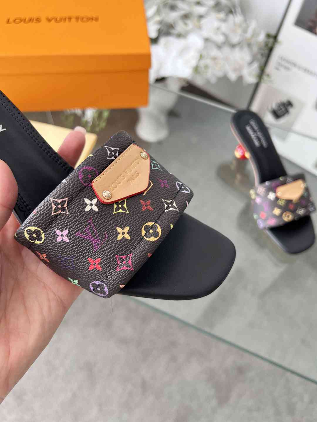 LU Slippers Sandals 4 Color's Woman 42