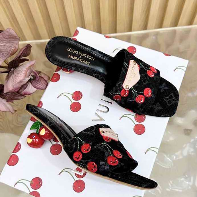 LU Slippers Sandals 4 Color's Woman 42