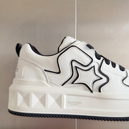 CV Sneakers 2 Color's