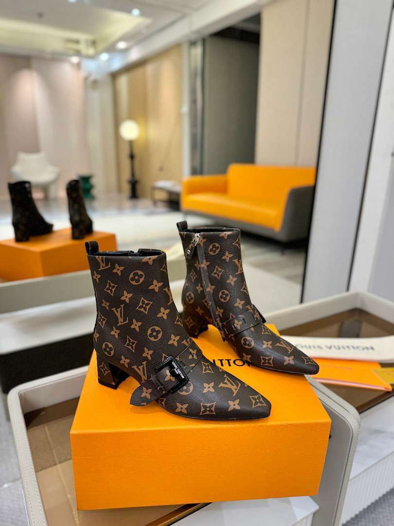 LU Low   Boots