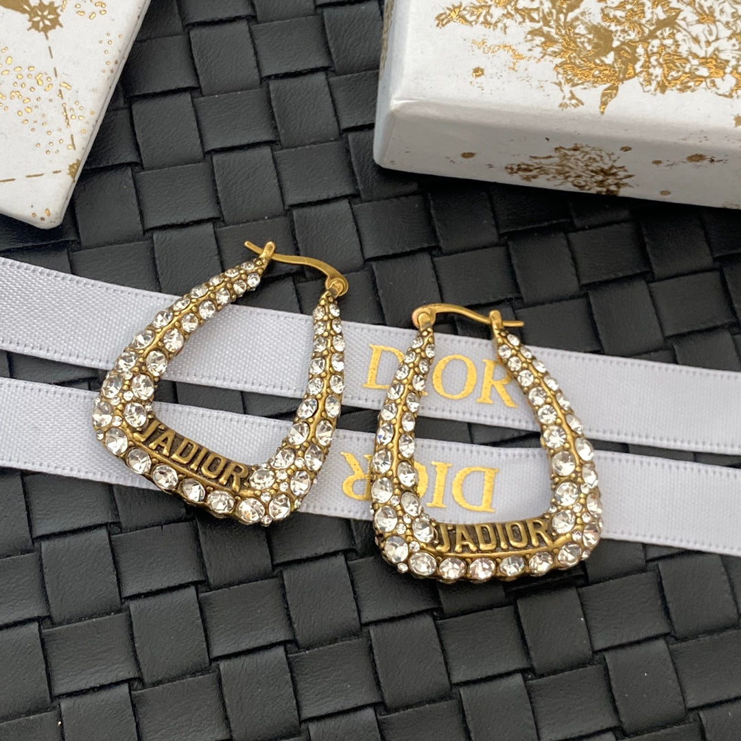 CHD Fashion earrings  SALE-min order required