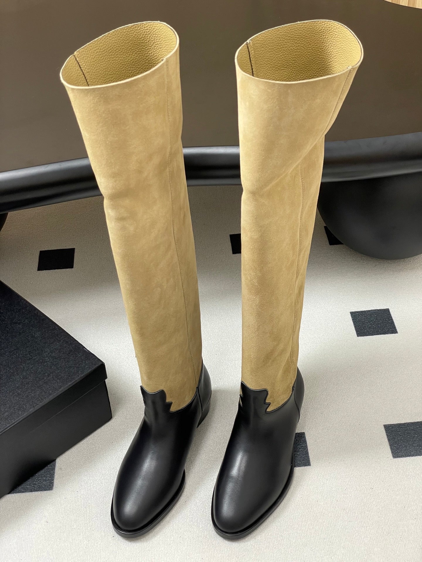 CHL High knee  Boots  Woman 2 Color's