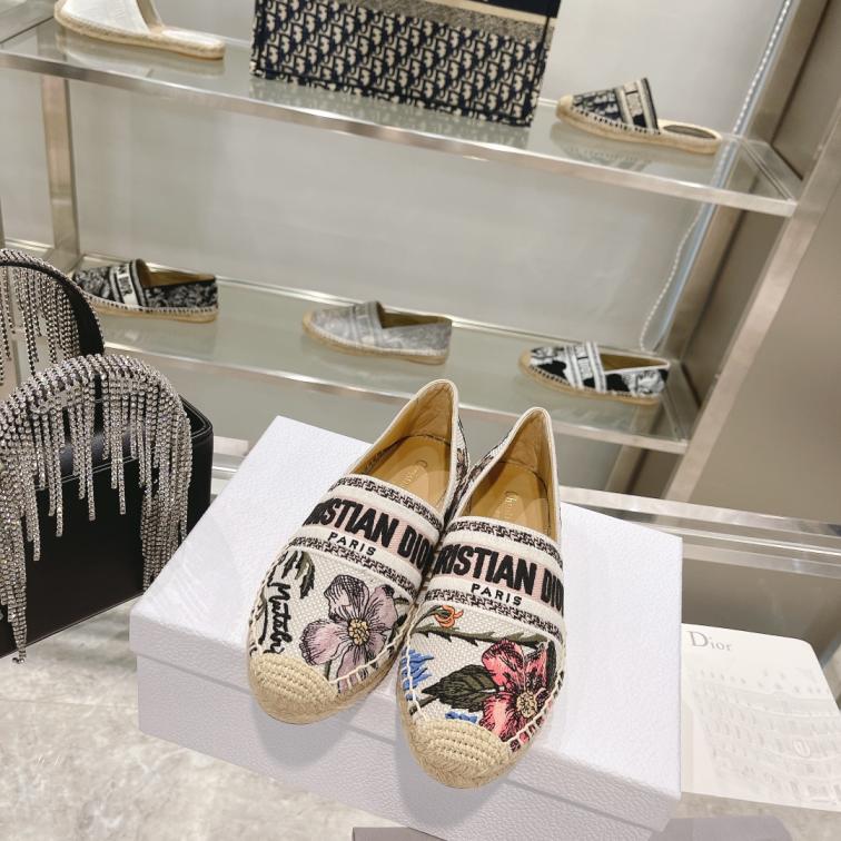 CHD  Shoes  Woman Size  -SALE -