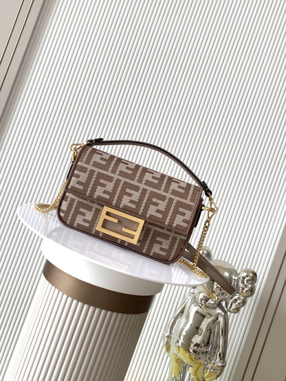 FEN jacquard  Bag  2 Size's 2 Color's
