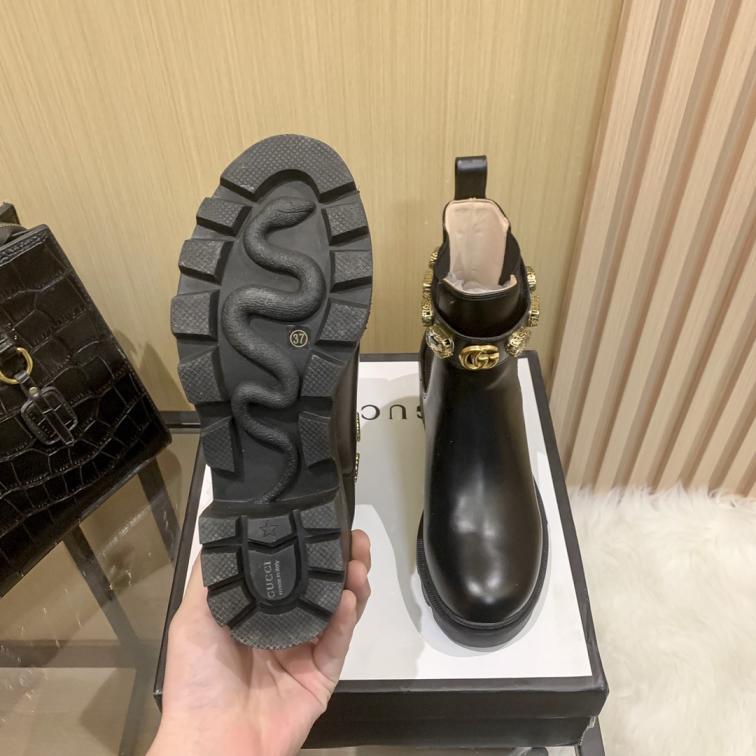 GU BOOTS  Woman Size  -SALE -