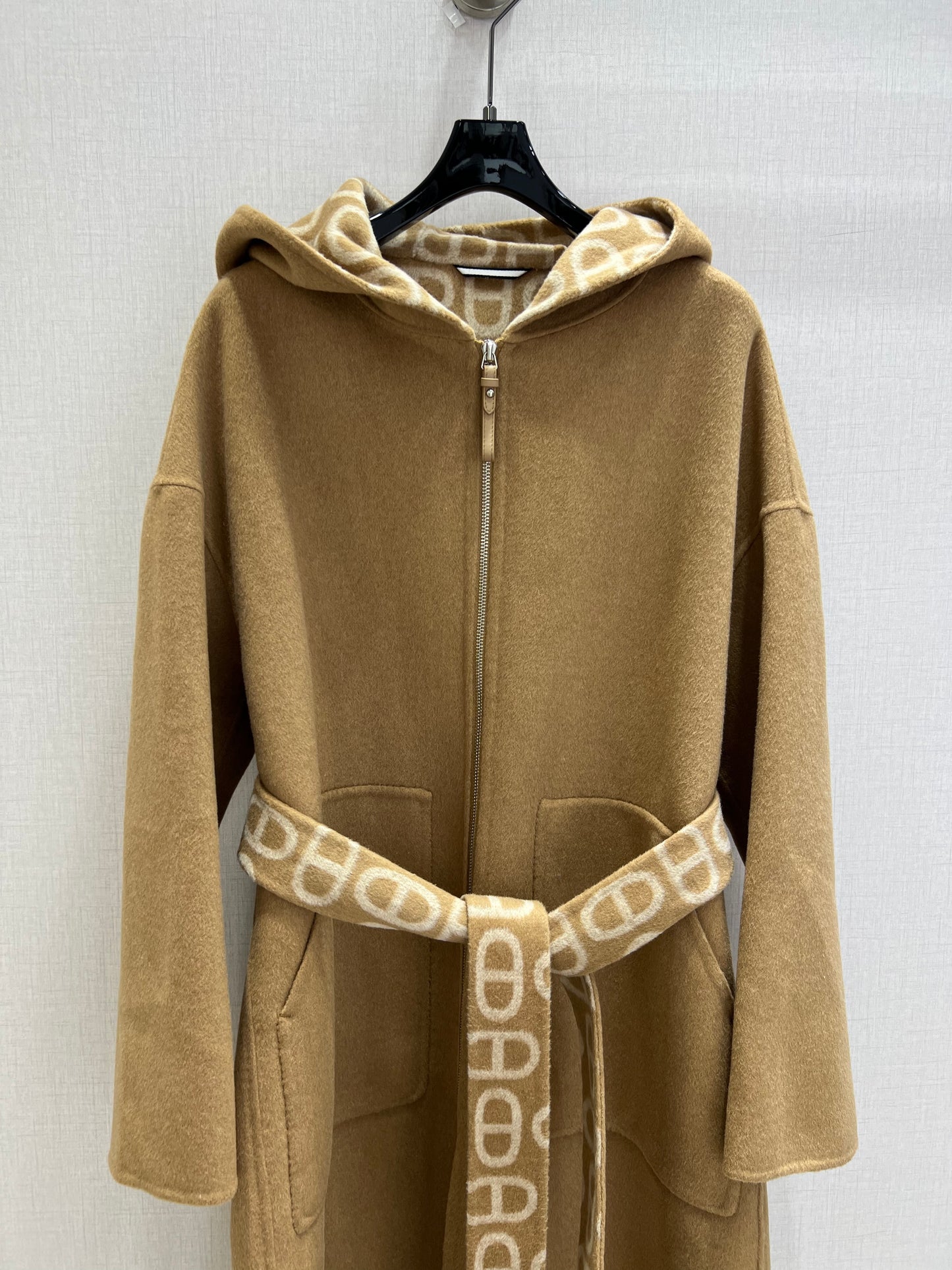 HRM Woman  Wool Jacket Hoodie limited edition