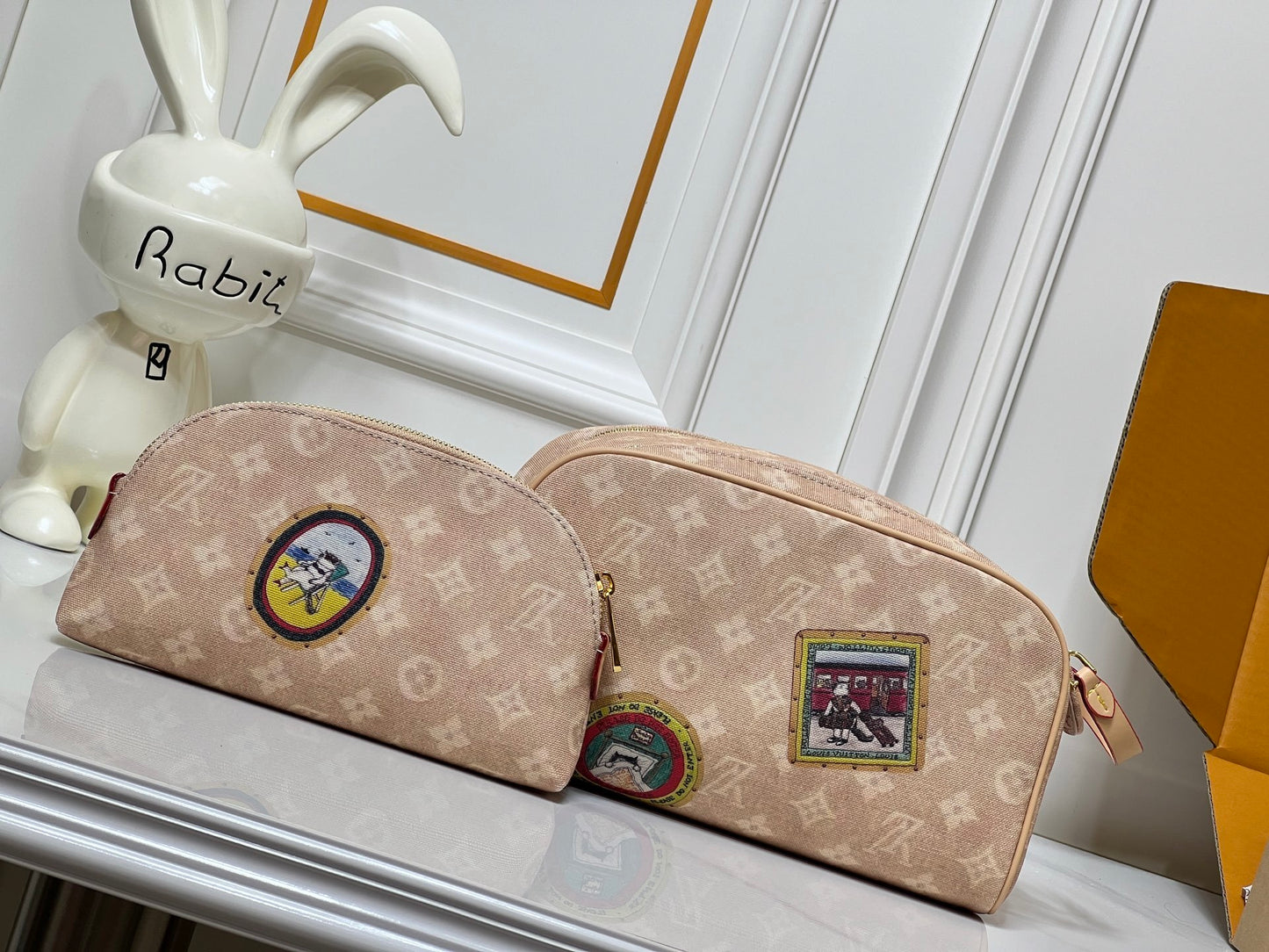LU Bag pouch  Cosmetic 28 cm