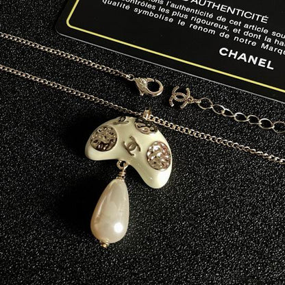 CHL Fashion Necklace