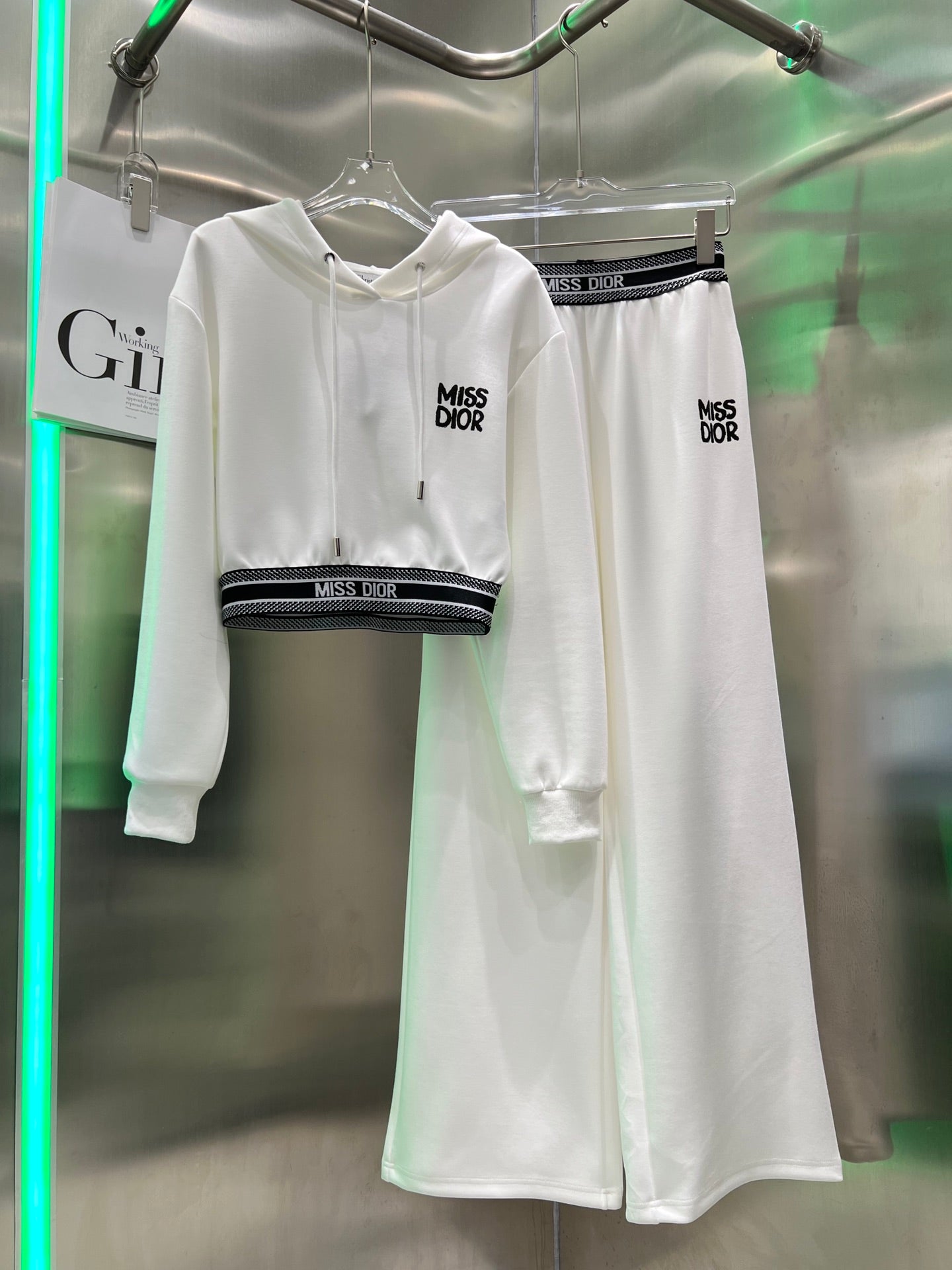 CHD MISS Sport Suits  Woman 2 Color's 2024/25 Limited